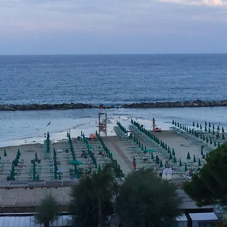 Апартаменты La Casa Del Mare